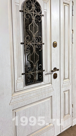 Парадная дверь Парадная дверь